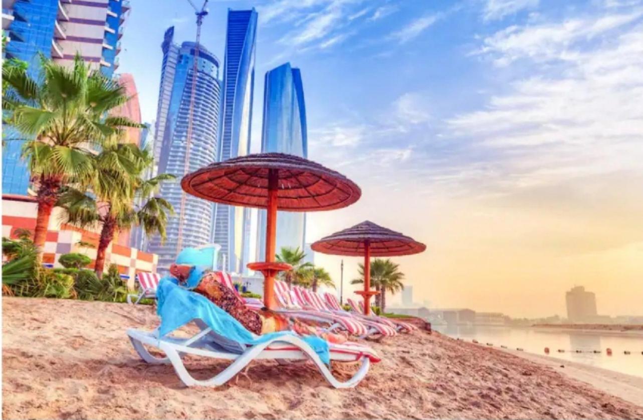 Corniche Street - For Males "Peaceful Bed Space" Abu Dabi Dış mekan fotoğraf